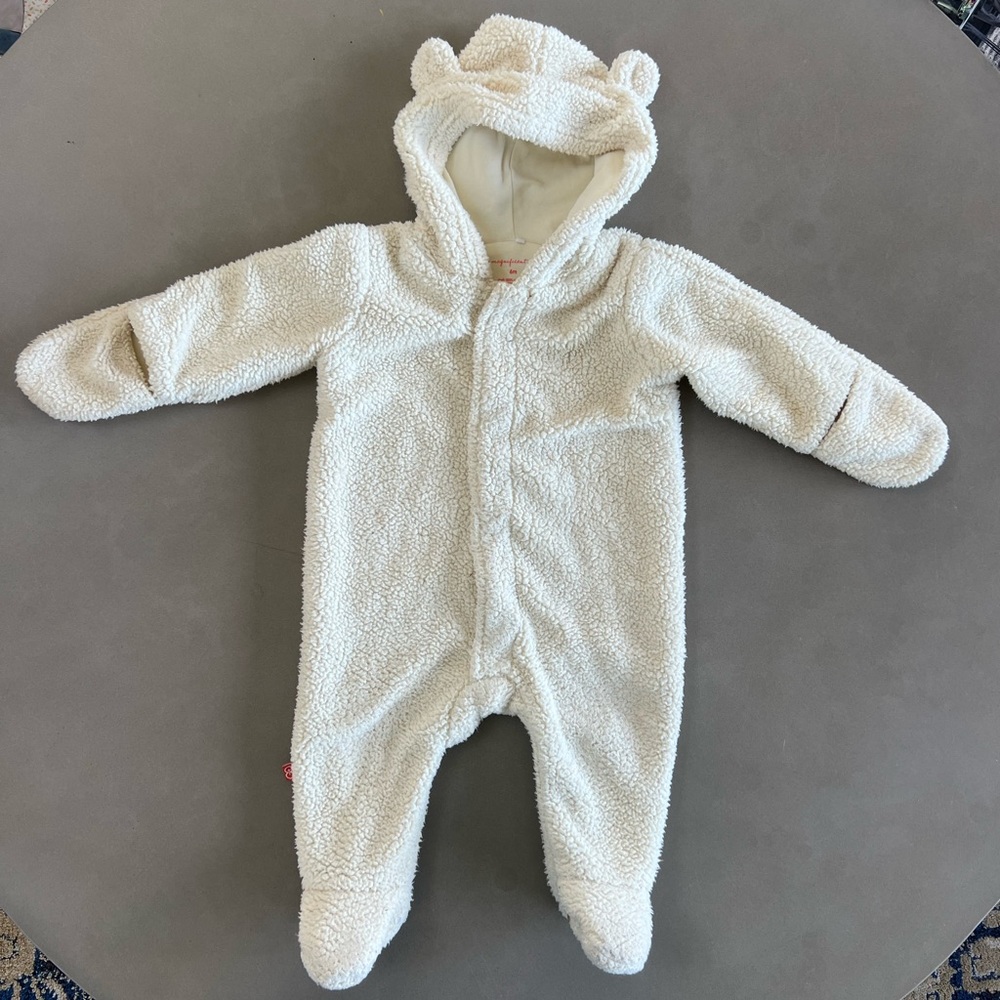 Magnificent Baby Fleece Bunting